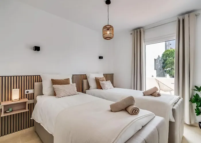 Ultimate - Scenic 2br Haven Breathtaking Sea And Garden Views * Естепона