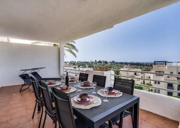 Ultimate - Scenic 2br Haven Breathtaking Sea&garden Views *