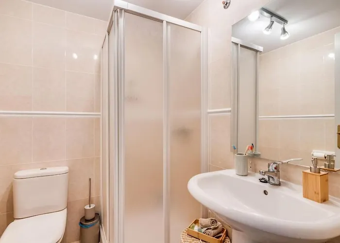 Ultimate - Scenic 2br Haven Breathtaking Sea And Garden Views Apartment